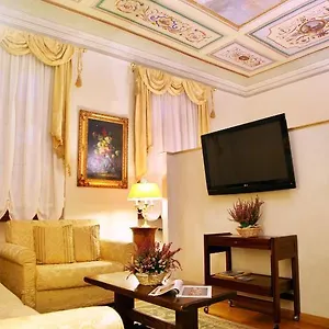 Aparthotel Tornabuoni La Petite